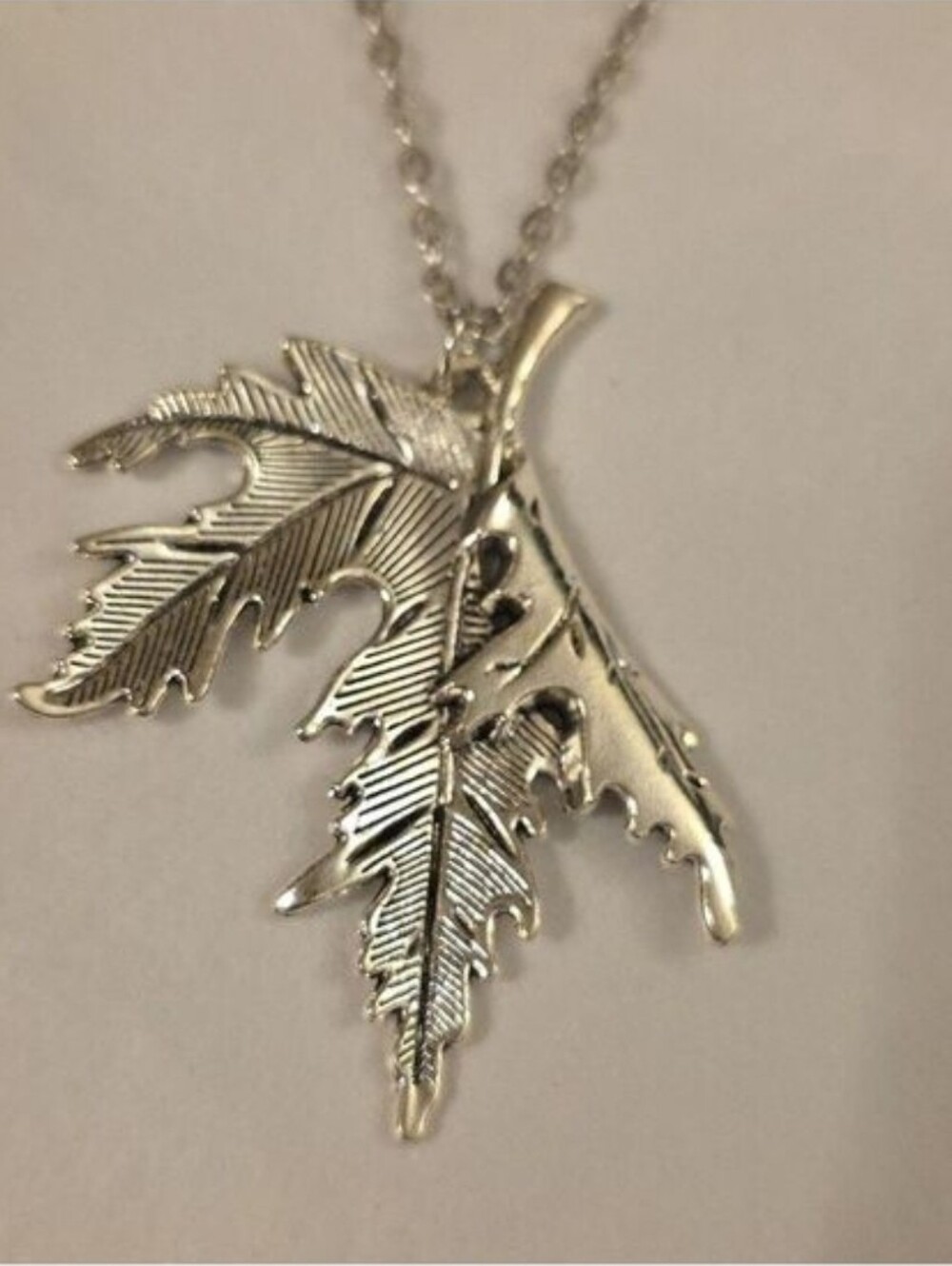 FOLDED  MAPLE LEAF Necklace  Amazing Detail   22 inch Chain